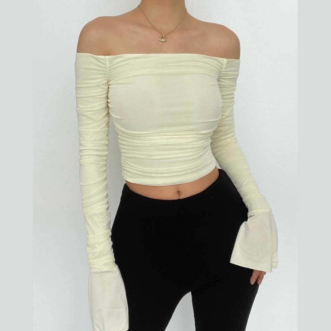 Double layered mesh off shoulder ruched long sleeve solid crop top