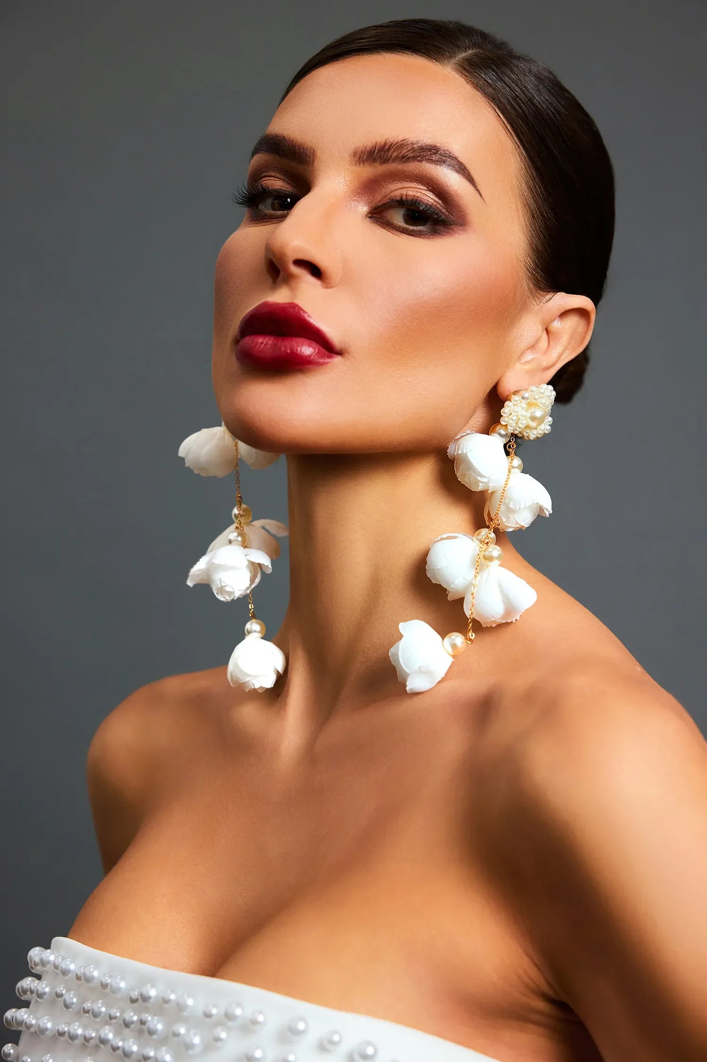 Camellia Earrings – White Flower &amp; Pearls