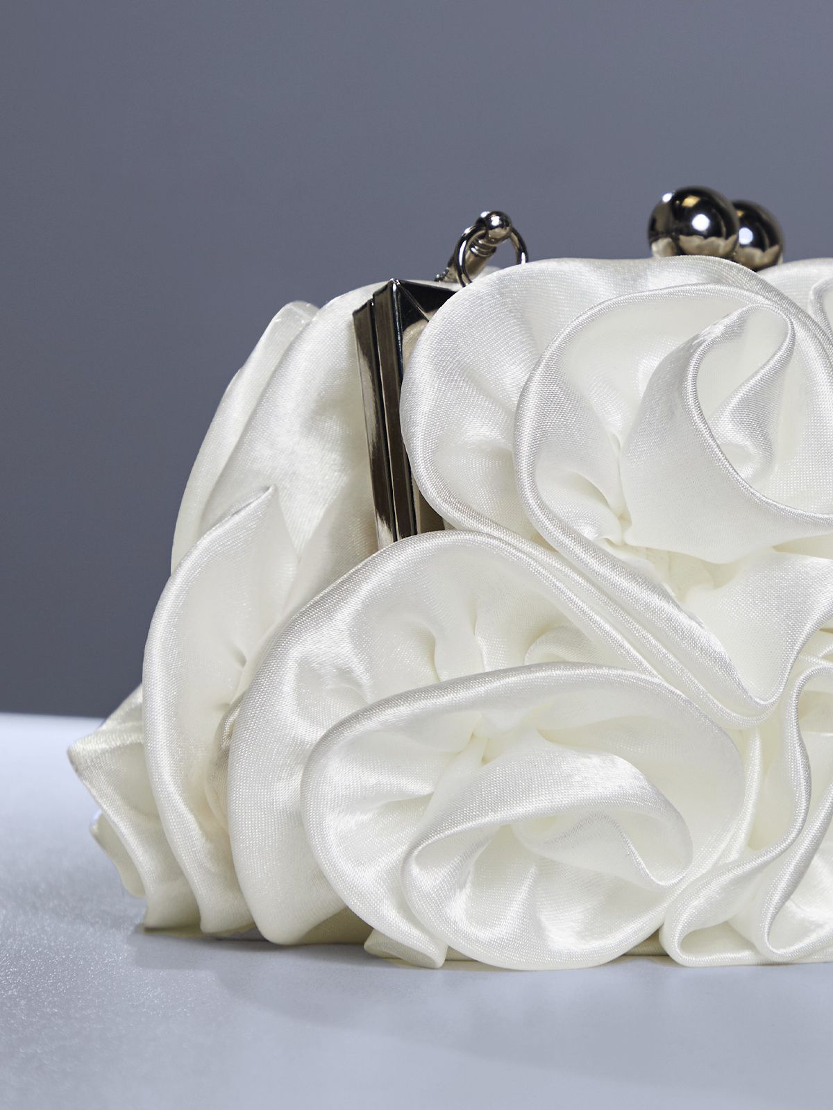 Adahy Flower Satin Bag In White 