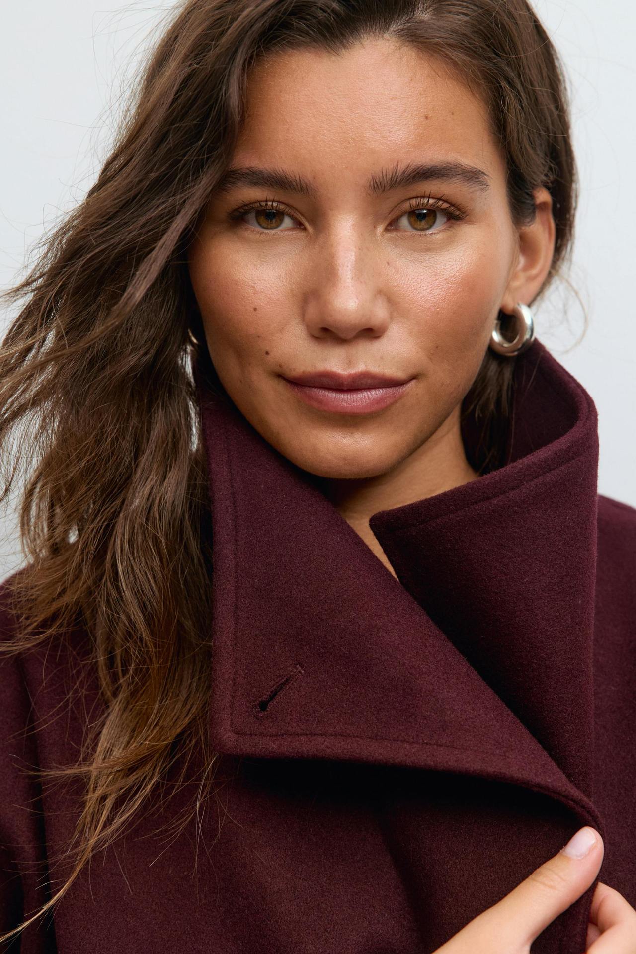 Alma Mid-Length Coat – Red