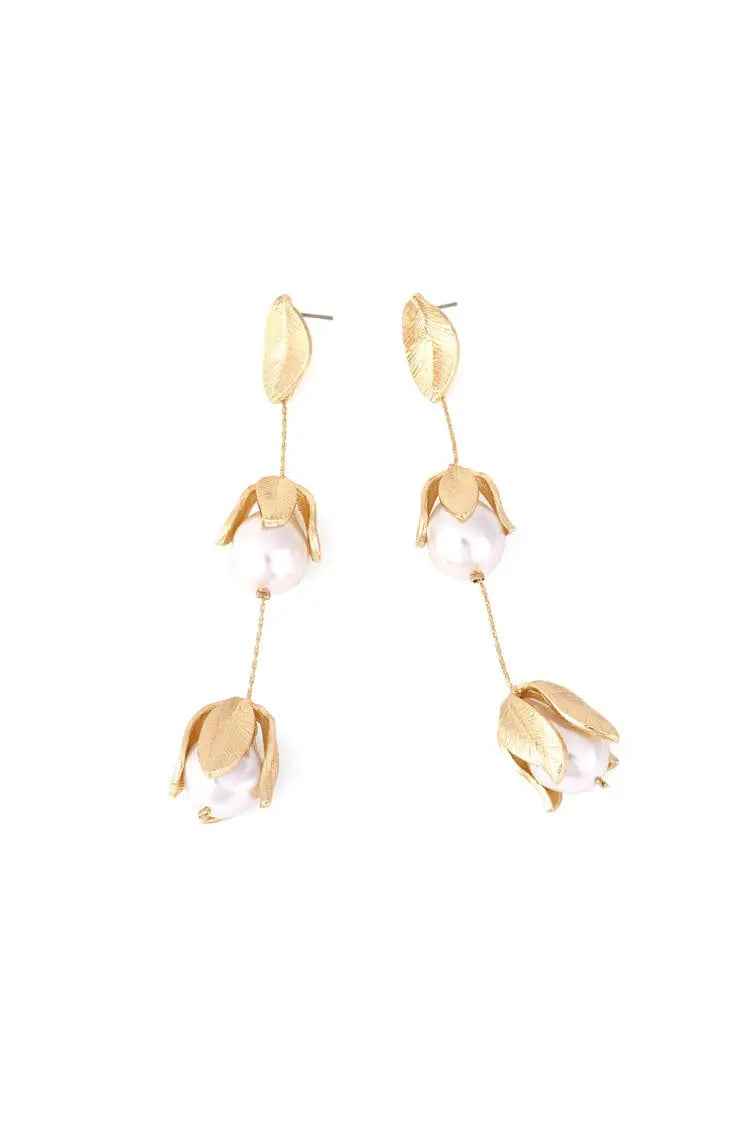 Xipil Pearl Drop Earrings