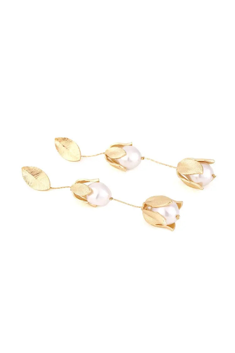 Xipil Pearl Drop Earrings
