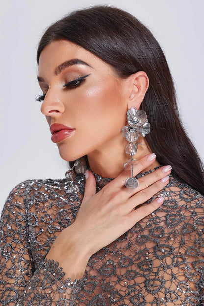 Aria Earrings – Silver Flowers